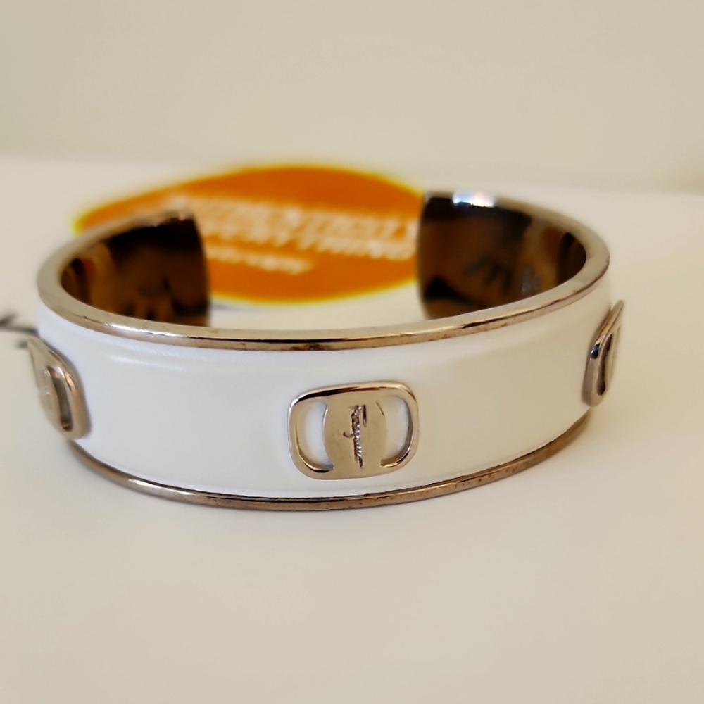 Rare Salvatore Ferragamo Silver Leather Cuff Bracelet Bangle